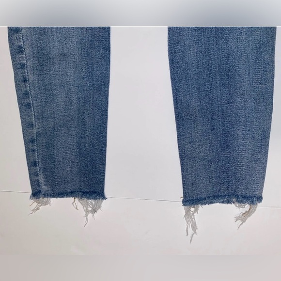 Judy Blue 3/26 Skinny Fit Distressed Raw Hem High Rise Blue Jeans Style JB8814 - Picture 3 of 9